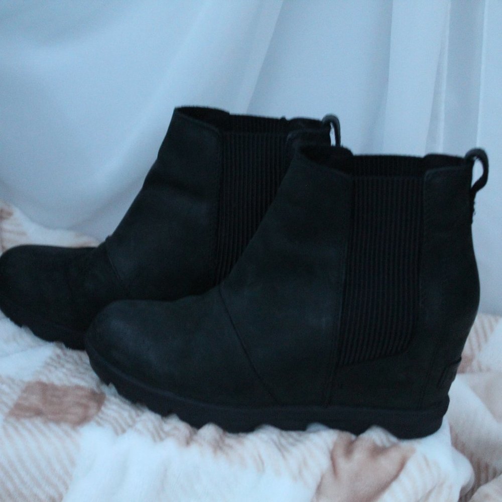 Sorel Black Wedge Slip On Boots